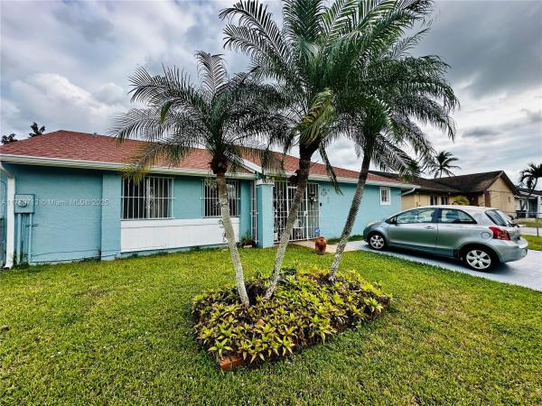 Oak Park, 20235 SW 122nd Pl, South Miami Heights, Florida 33177, image 2