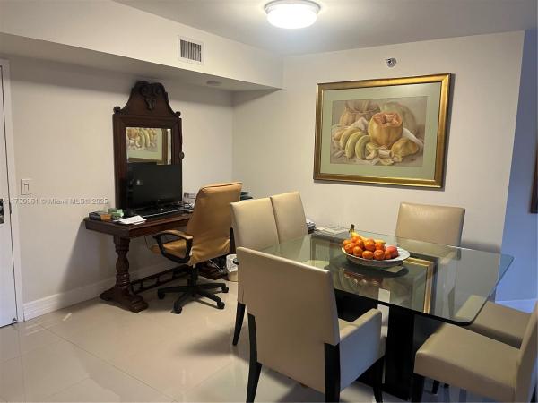 Mystic Pointe Tower 600, 3400 NE 192nd St #210, Aventura, Florida 33180, image 3