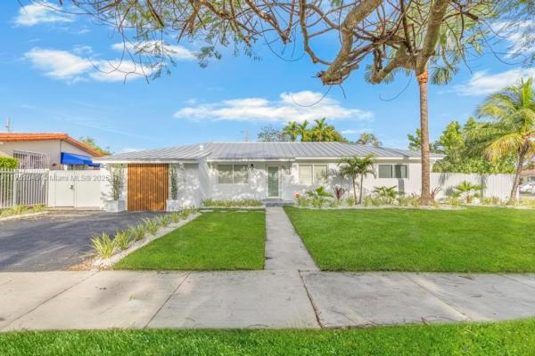 Miller Heights, 5045 SW 92nd Ave, Olympia Heights, Florida 33165, image 1