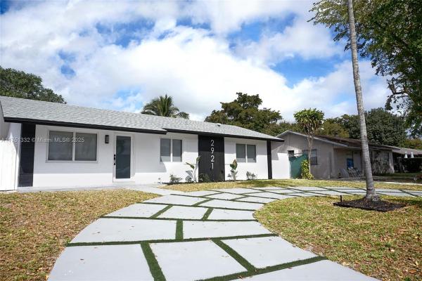 Collier City, 2921 NW 9th St, Pompano Beach, Florida 33069, image 1