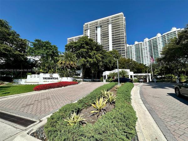 Hamptons South, 20201 E Country Club Dr #308, Aventura, Florida 33180, image 1