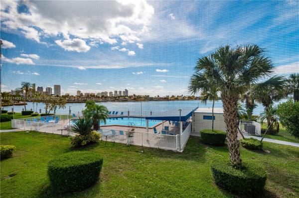 Point East, 3010 Marcos Dr #R211, Aventura, Florida 33160, image 1