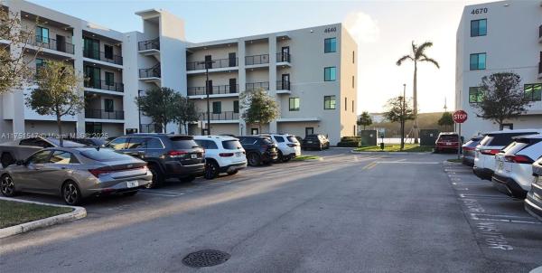 Urbana At Downtown Doral, 4640 NW 84 Ave #13, Doral, Florida 33166, image 1