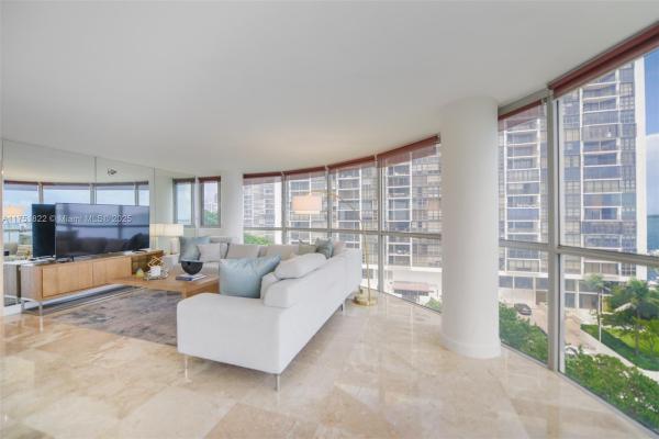 Atlantis On Brickell, 2025 Brickell Ave #901, Miami, Florida 33129, image 3