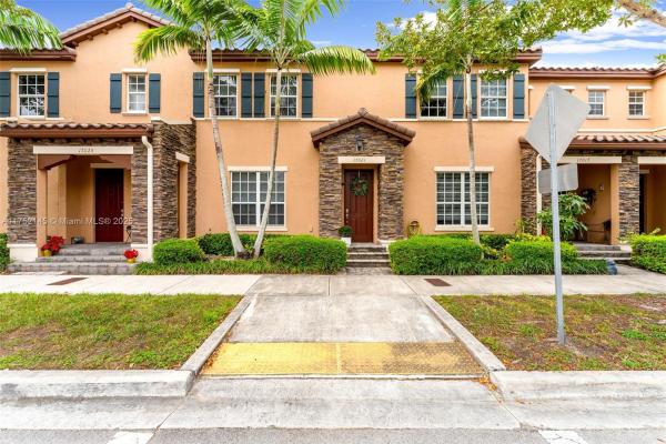 Kendall Commons Residential, 17021 SW 94th Ter 0, Kendall, Florida 33196, image 1