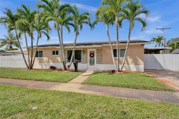Driftwood Estates, 7701 NW 37th St, Davie, Florida 33024, image 3
