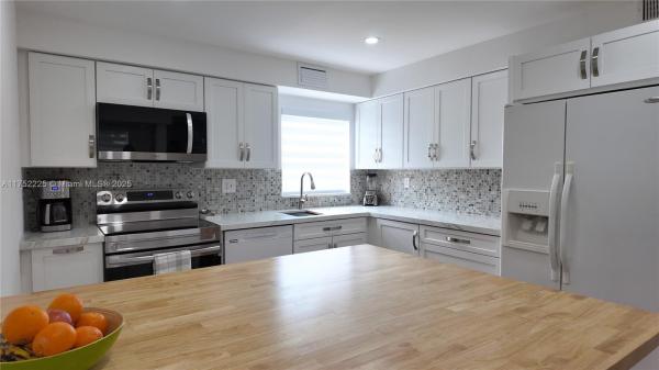 Gables Point, 4555 SW 68th Ct Cir #111, Glenvar Heights, Florida 33155, image 1