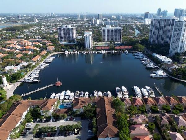 Harborside At The Waterways, 3640 Yacht Club Dr #1209, Aventura, Florida 33180, image 1
