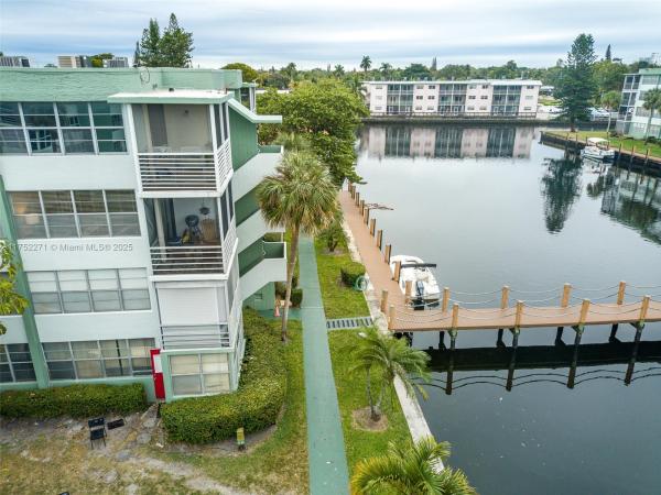 Watergate, 2751 Taft St #110, Hollywood, Florida 33020, image 1