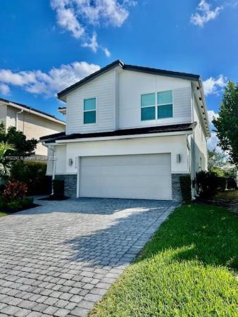Veleiros At Crystal Lake, 1110 Verde Ct, Deerfield Beach, Florida 33064, image 1