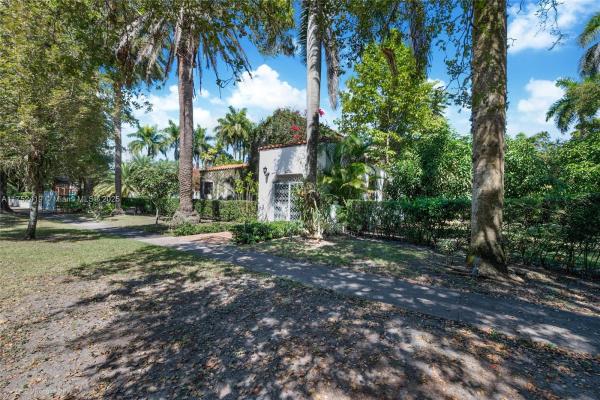 Granada, 1624 Granada Blvd, Coral Gables, Florida 33134, image 1