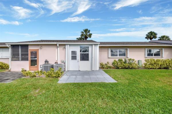 Dudley At Cresthaven Villas, 2775 W Dudley Dr W #E, West Palm Beach, Florida 33415, image 1