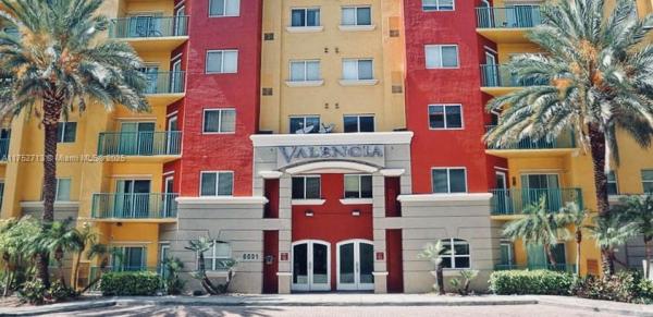 Valencia, 6001 SW 70th St #139, South Miami, Florida 33143, image 1