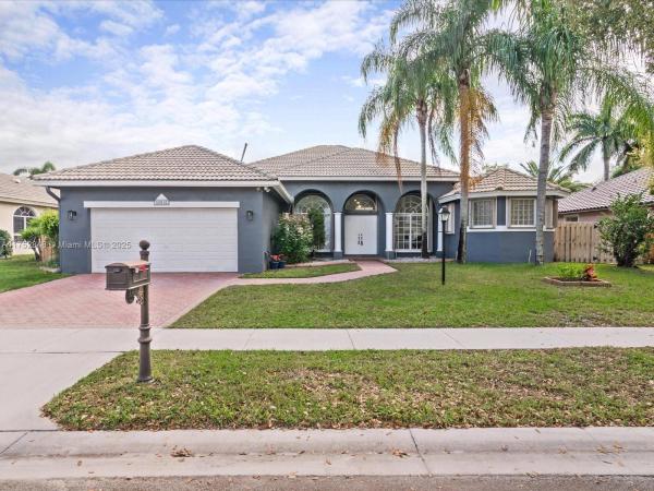 Majestic Bay, 12832 NW 23rd St, Pembroke Pines, Florida 33028, image 1