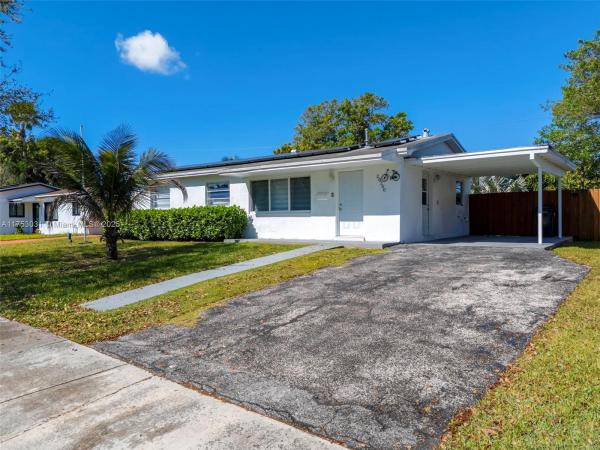 Benson Manor, 20240 SW 104th Ct, Cutler Bay, Florida 33189, image 3