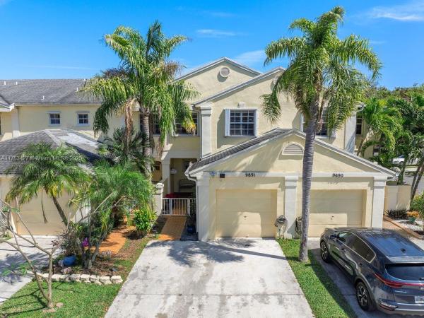 Amaretto, 9891 SW 118th Pl, Kendall, Florida 33186, image 3