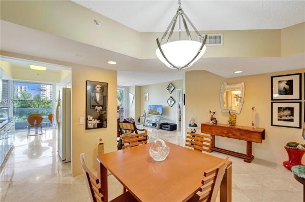 South Tower At The Point, 21055 Yacht Club Dr #507, Aventura, Florida 33180, image 1