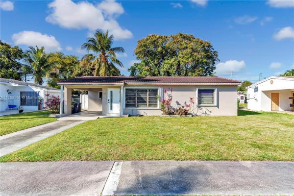 Gulfstream Estates, 913 NE 6th St, Hallandale Beach, Florida 33009, image 1