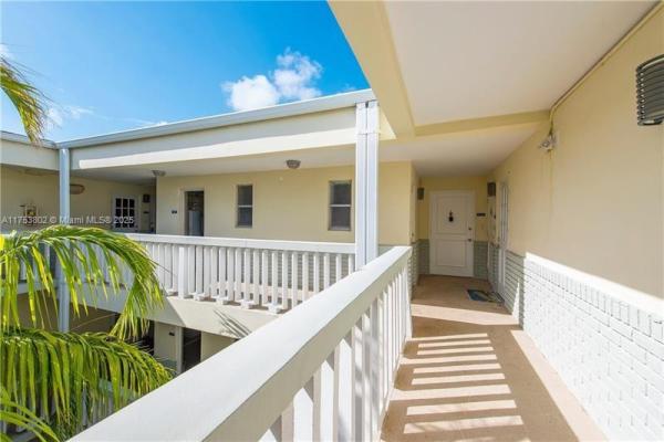 Village At Harbor Beach, 2420 SE 17th Cswy #404C, Fort Lauderdale, Florida 33316, image 1