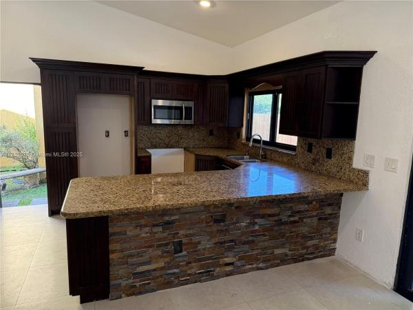 Montego Bay, 9921 SW 218th Ter, Cutler Bay, Florida 33190, image 2