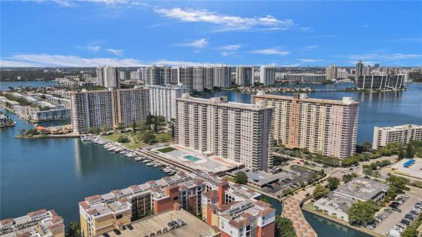 Avila South, 210 172nd St #235, Sunny Isles Beach, Florida 33160, image 3