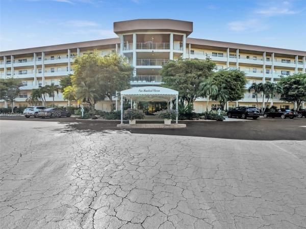 Oaks Way At Palm-Aire, 535 Oaks Dr #502, Pompano Beach, Florida 33069, image 1