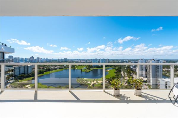Hamptons West, 20281 E Country Club Dr #PH3, Aventura, Florida 33180, image 1