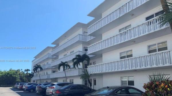 Danians North, 608 NE 2nd St #234, Dania Beach, Florida 33004, image 1