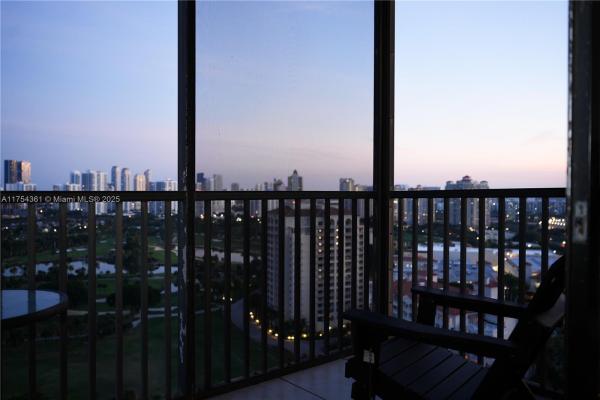 Coronado Tower 1, 20335 W Country Club Dr #2608, Aventura, Florida 33180, image 2