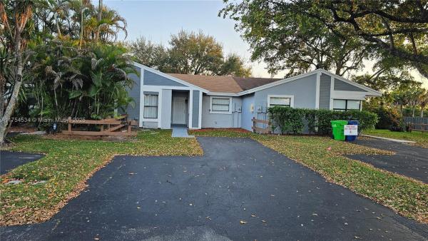 Heftler Townhouses At Red Bridge, 8048 NW 41st Ct #8048, Sunrise, Florida 33351, image 1