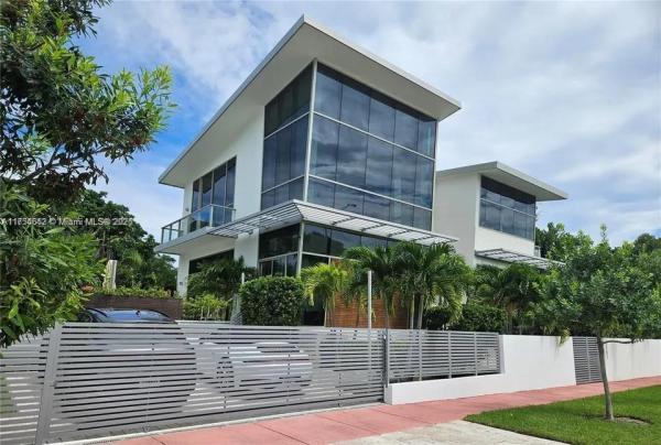 Nautilus, 1201 W 47th St, Miami Beach, Florida 33140, image 1