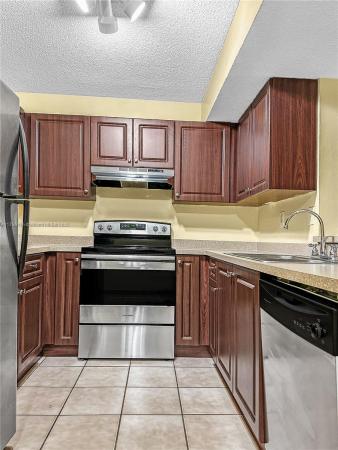 The Palms Of Pembroke, 250 W Palm Cir W #103, Pembroke Pines, Florida 33025, image 1