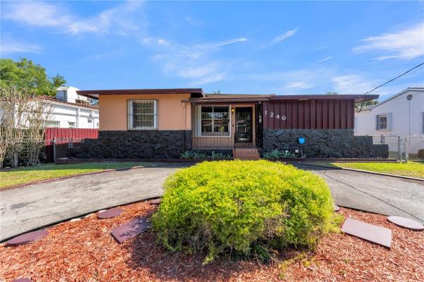 East Shenandoah, 1240 SW 20th St, Miami, Florida 33145, image 2