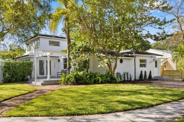 Silver Bluff Estates, 2300 Tequesta Ln, Miami, Florida 33133, image 1
