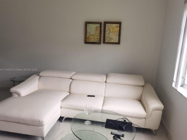 Oak Hills, 5170 SW 40th Ave #9E, Dania Beach, Florida 33314, image 1