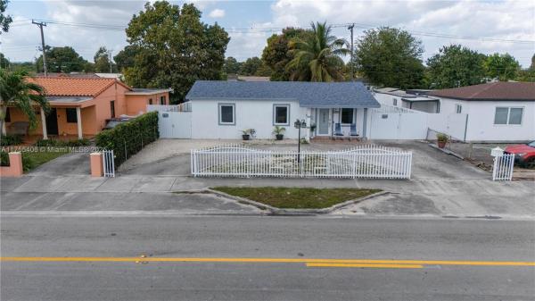 Linden Gardens, 3880 E 10th Ave, Hialeah, Florida 33013, image 1