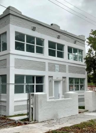 Freshwater, 629 9th St, West Palm Beach, Florida 33401, image 1