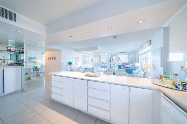 The Hallmark Of Hollywood, 3800 S Ocean Dr #721, Hollywood, Florida 33019, image 1