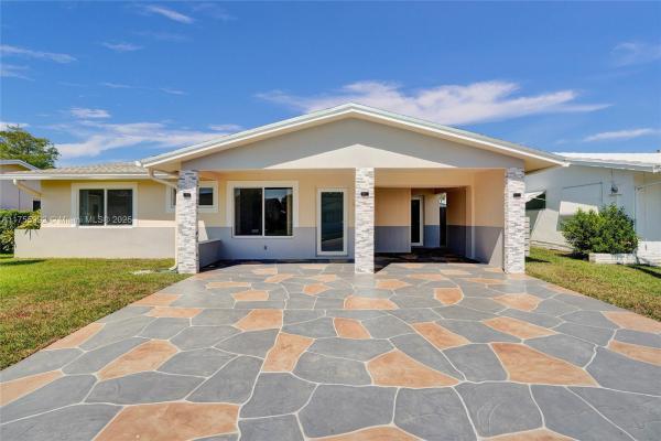 Tamarac Lakes South, 2927 NW 46th St, Tamarac, Florida 33309, image 1