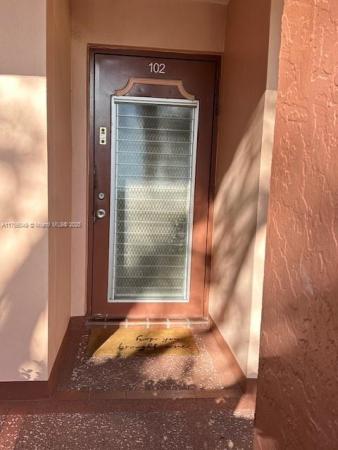 Sunrise Lakes 3, 9521 Sunrise Lakes Blvd #102, Sunrise, Florida 33322, image 1