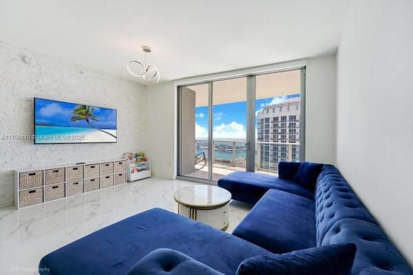 Aria On The Bay, 488 NE 18th St #4904, Miami, Florida 33132, image 1