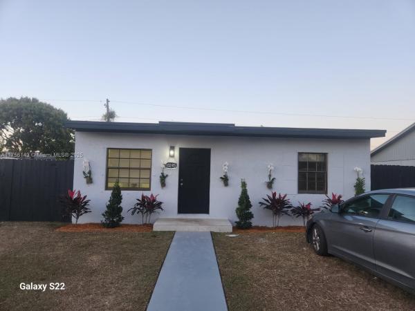 10245 SW 170th Ter, Unincorporated Dade County, Florida 33157, image 1