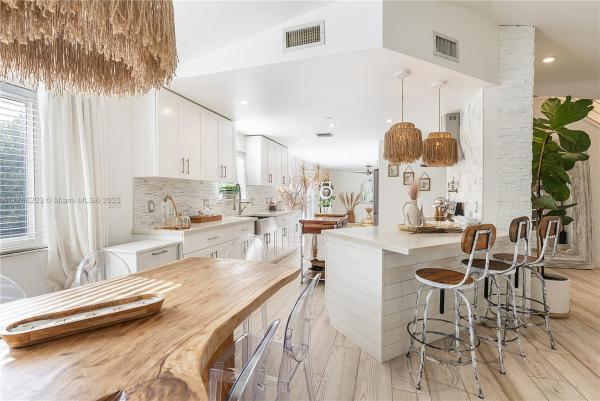 Three Lakes, 17974 SW 137th Pl, Richmond West, Florida 33177, image 3