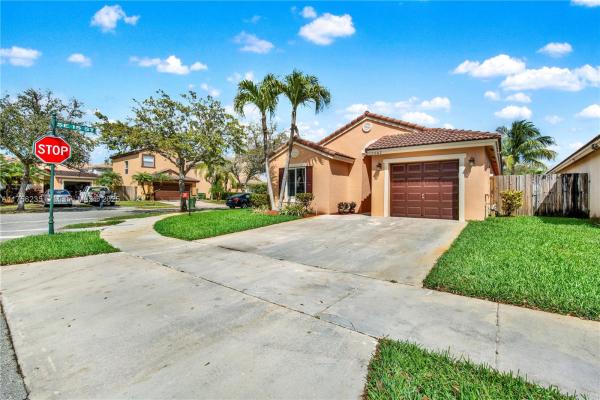 The Shores At Keys Gate, 1507 SE 20th Pl, Homestead, Florida 33035, image 3