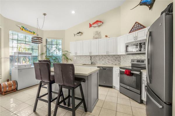 Regency Homes At Fairway Isles, 2400 E Aragon Blvd #2, Sunrise, Florida 33313, image 1