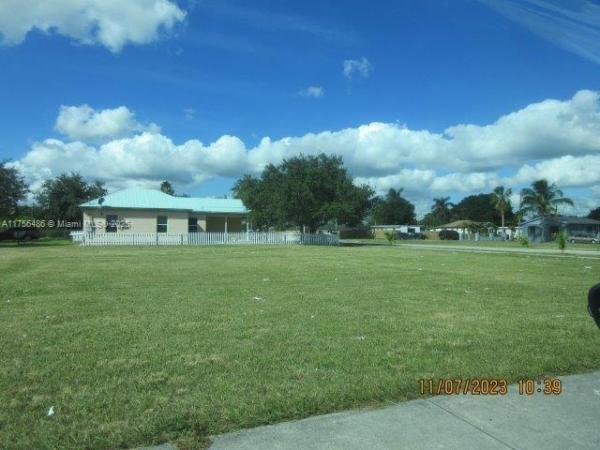 Central Commercial Homestead, 604 SW 6th Ave, Homestead, Florida 33030, image 2