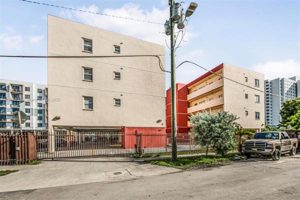 Gaso, 1627 NW 18th St #202, Miami, Florida 33125, image 3