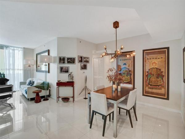 360, 7900 Harbor Island Dr #510, North Bay Village, Florida 33141, image 1