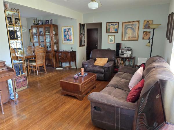 East Shenandoah, 1561 SW 23rd Ter, Miami, Florida 33145, image 3