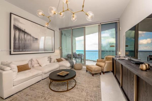 Jade Signature, 16901 Collins Ave #1404, Sunny Isles Beach, Florida 33160, image 1